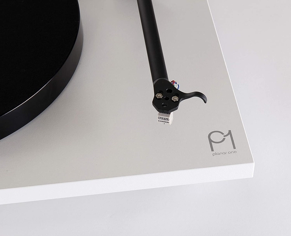REGA PLANAR 1 PLUS piatto giradischi versione 2021 base matt