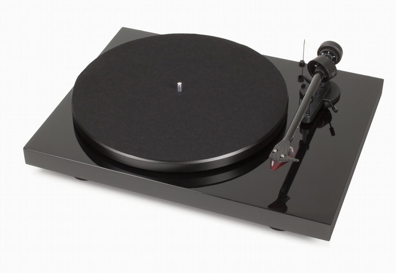 PRO-JECT giradischi DEBUT CARBON DC 2M RED nero PRO-JECT giradischi DEBUT CARBON DC 2M RED nero